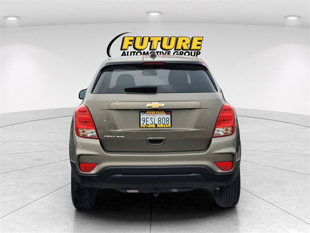 Used 2022 Chevrolet Trax LS w/ Tint and Cruise Package image 8