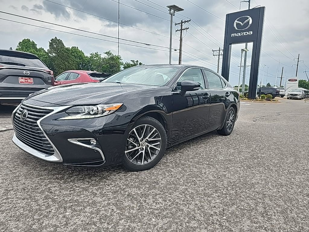 Used 2018 Lexus ES 350 w/ Luxury Package w/Wood Trim