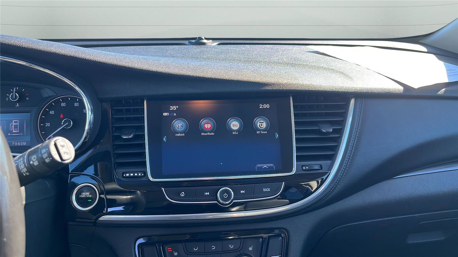 Used 2019 Buick Encore Essence image 12