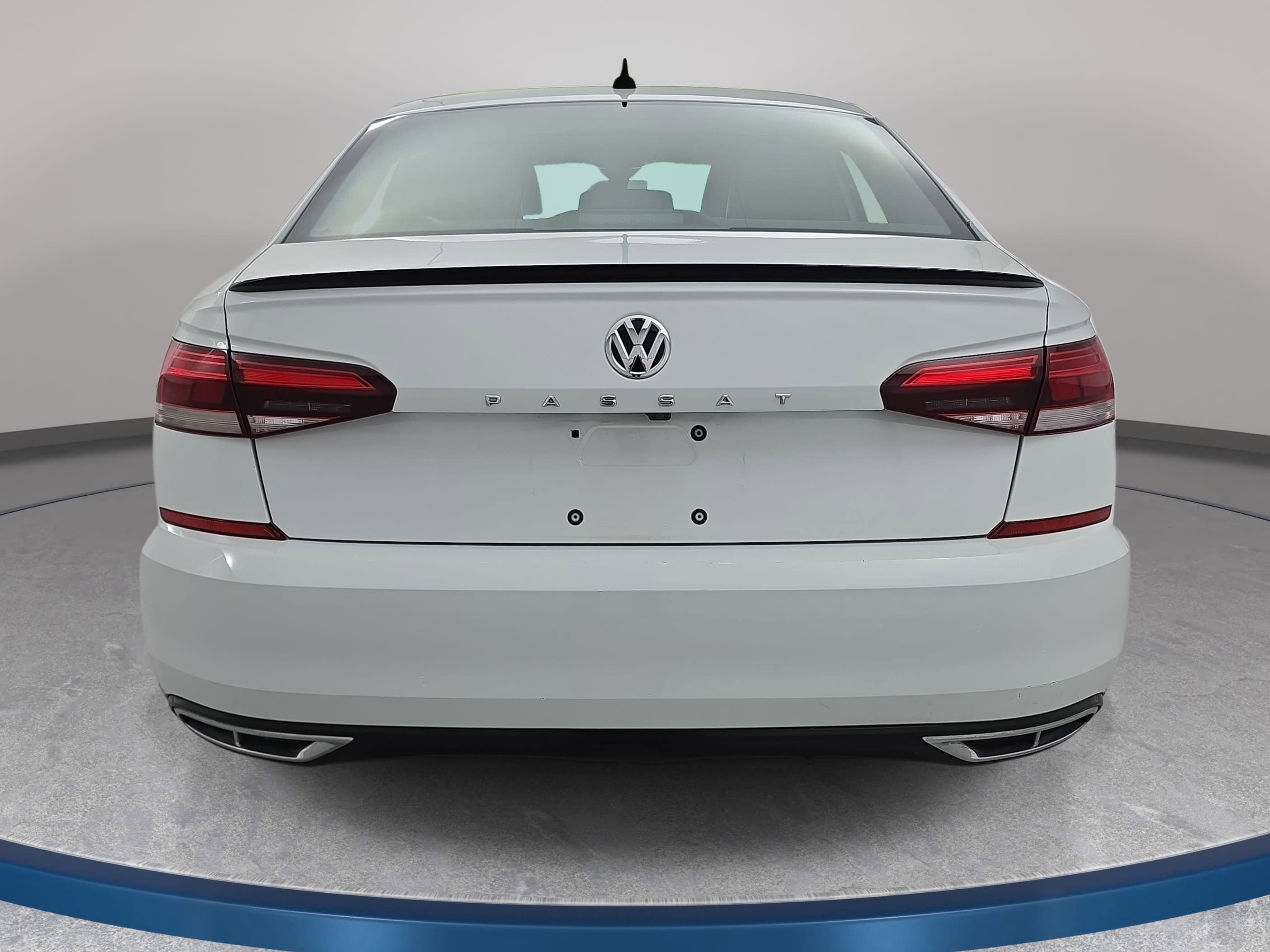 Used 2021 Volkswagen Passat 2.0T R-Line FWD image 6