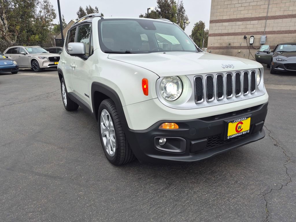 Used 2017 Jeep Renegade Limited image 7