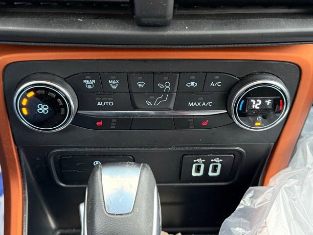 Used 2021 Ford EcoSport SE w/ SE Convenience Package FWD image 25