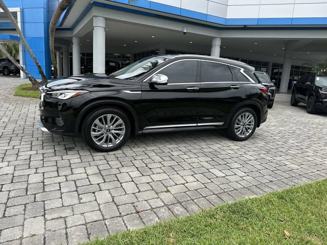 Used 2023 INFINITI QX50 Luxe w/ Accent Package FWD image 20