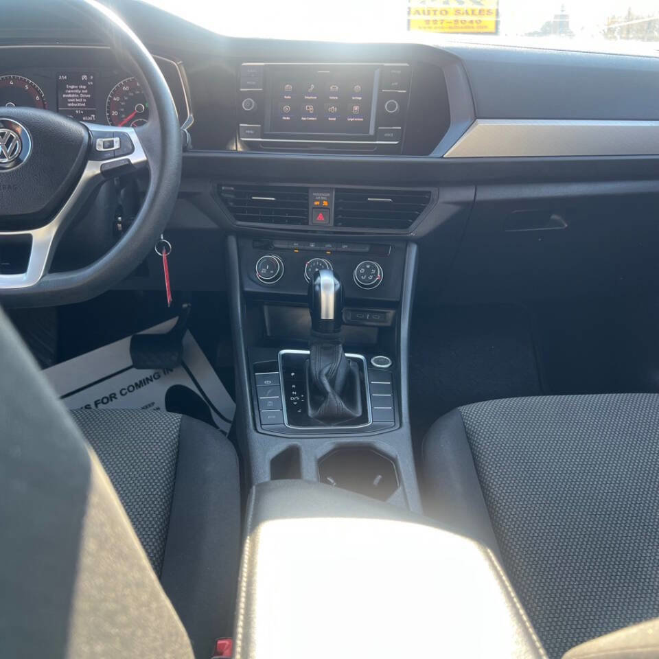 Used 2020 Volkswagen Jetta S image 23