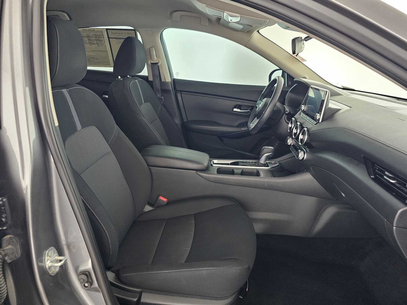Used 2022 Nissan Sentra SV w/ Trunk Package FWD image 10