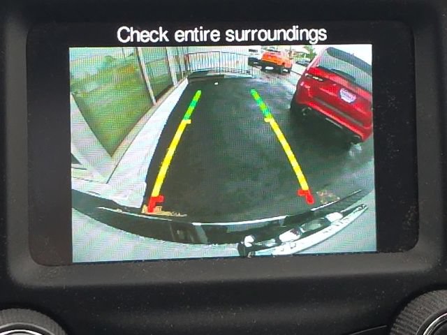 Used 2018 RAM 2500 SLT AWD/4WD image 3