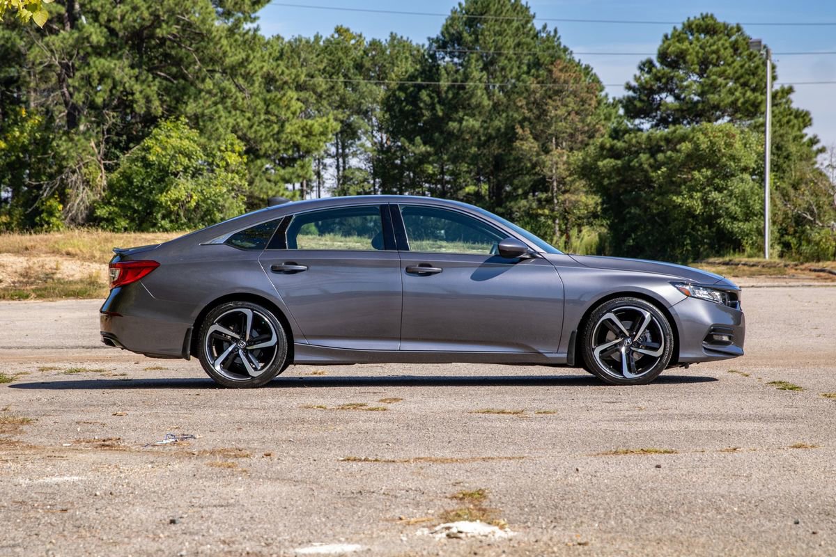 Used 2020 Honda Accord Sport image 4