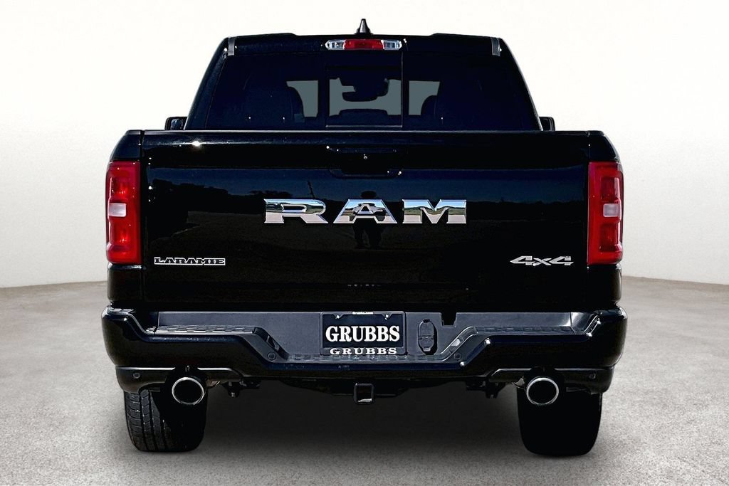 Used 2025 RAM 1500 Laramie w/ Laramie Southwest Edition AWD/4WD image 5