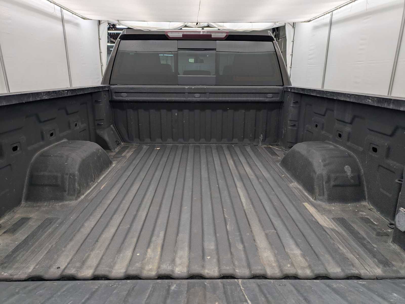 Used 2020 Chevrolet Silverado 1500 LTZ w/ LTZ Plus Package AWD/4WD image 33