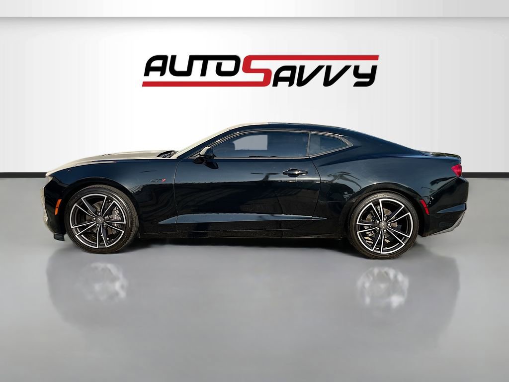 Used 2021 Chevrolet Camaro LT image 4