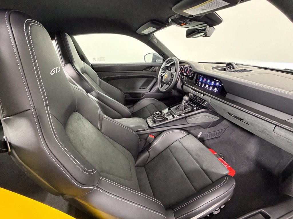 New 2026 Porsche 911 GT3 RWD image 42