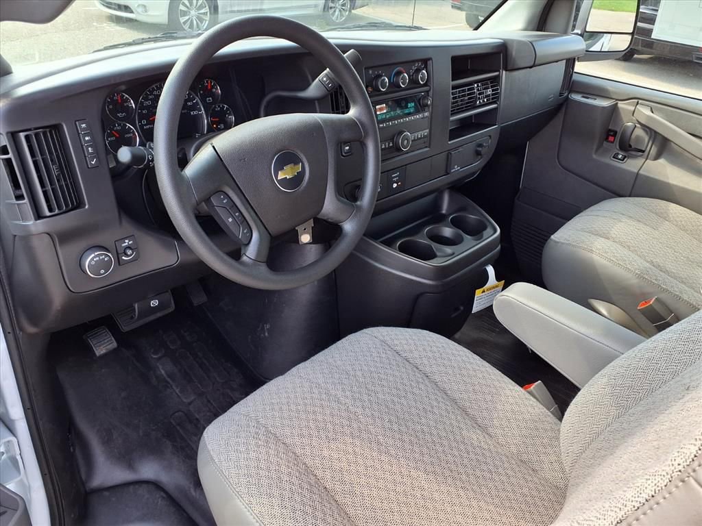 New 2026 Chevrolet Express 2500 Extended w/ Driver Convenience Package image 16