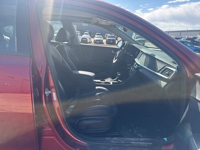 Used 2019 Kia Optima S w/ S Panoramic Sunroof Package FWD image 11