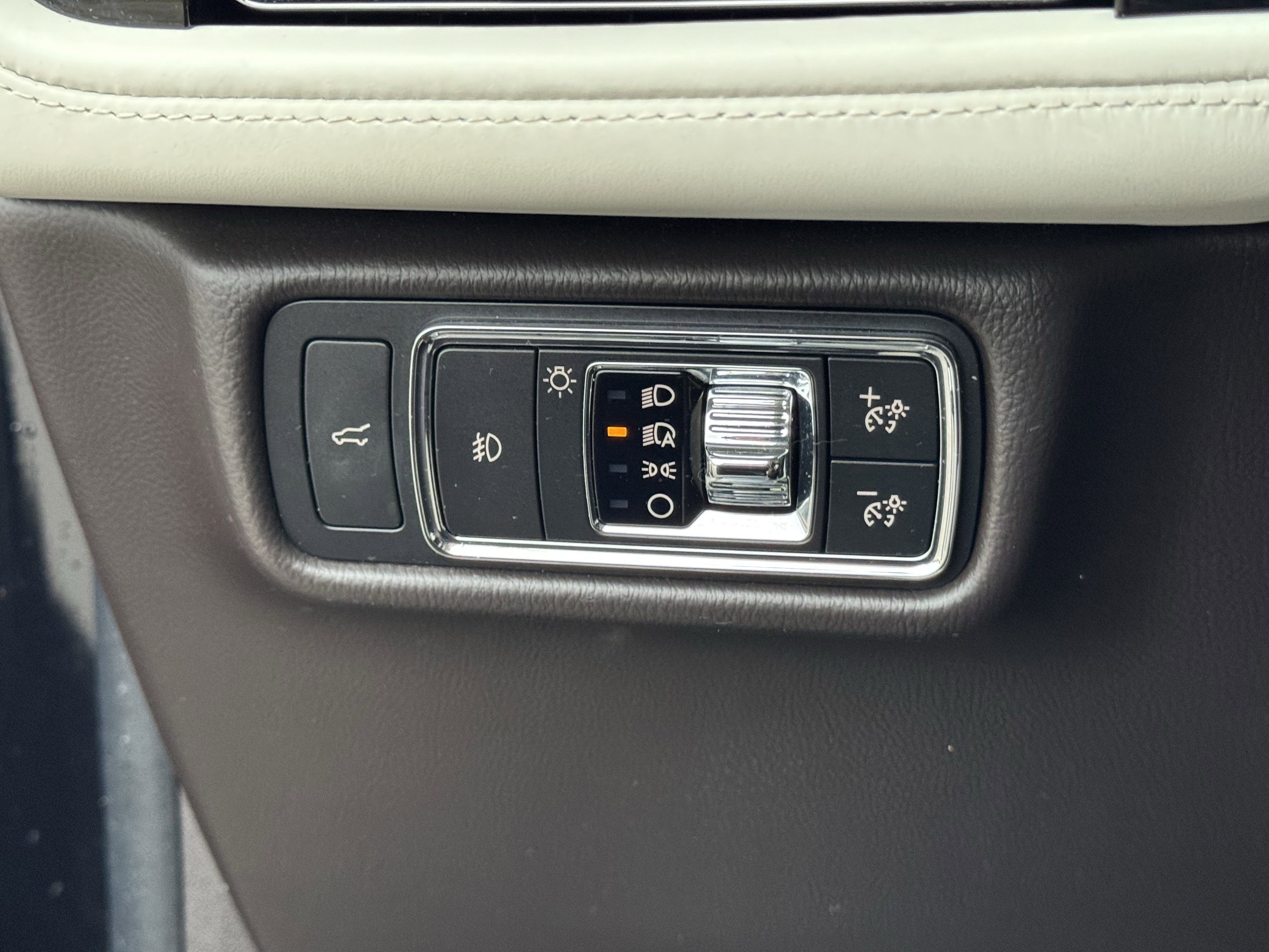 Used 2022 Lincoln Aviator Black Label w/ Dynamic Handling Package image 29