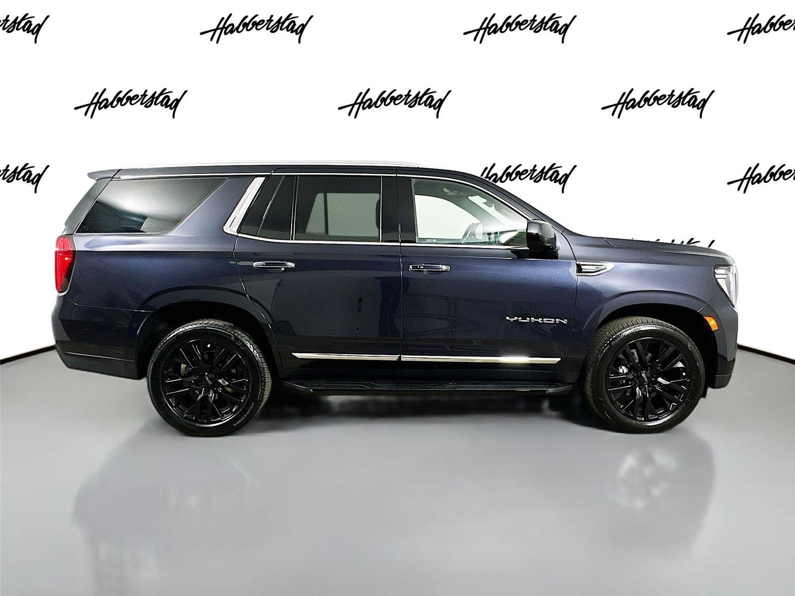 Used 2023 GMC Yukon SLT image 4