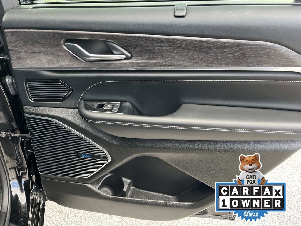 Used 2022 Jeep Grand Cherokee L Overland w/ Luxury Tech Group IV image 22