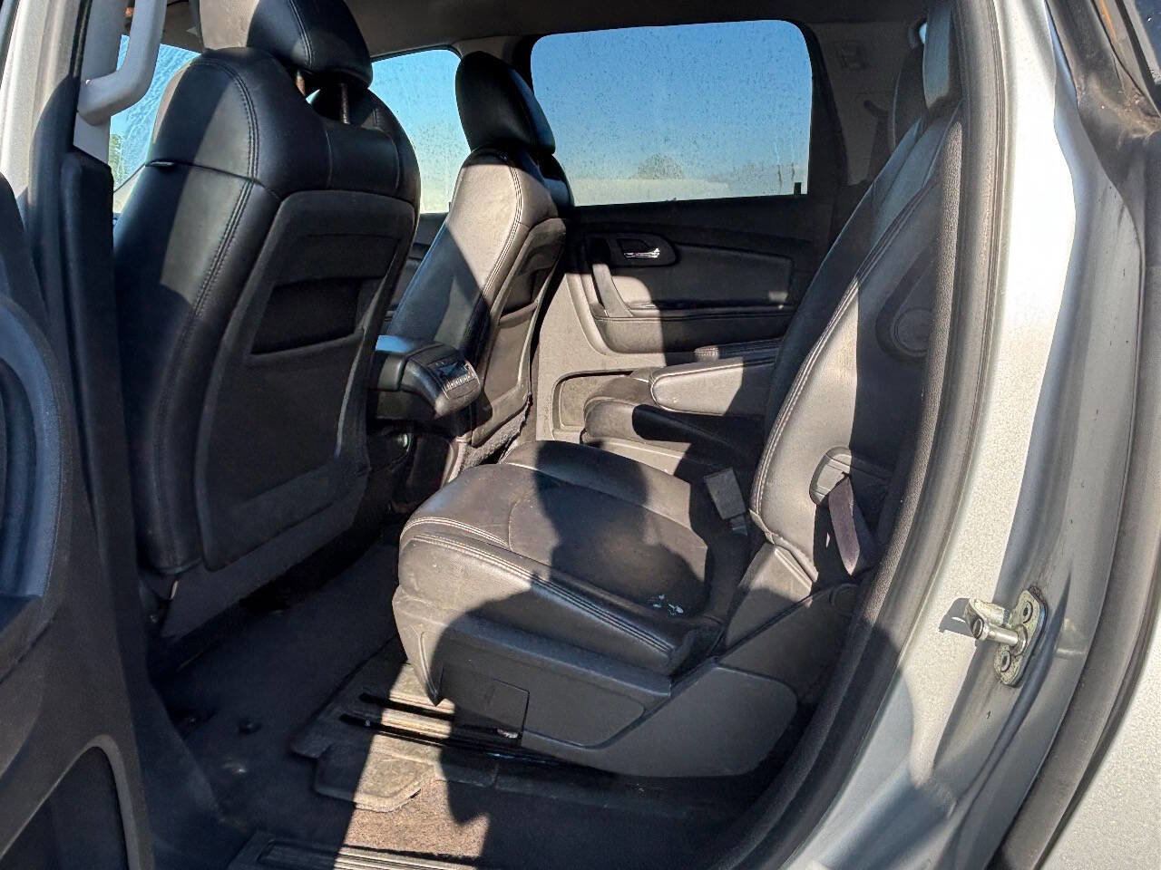 Used 2012 Chevrolet Traverse LT image 9