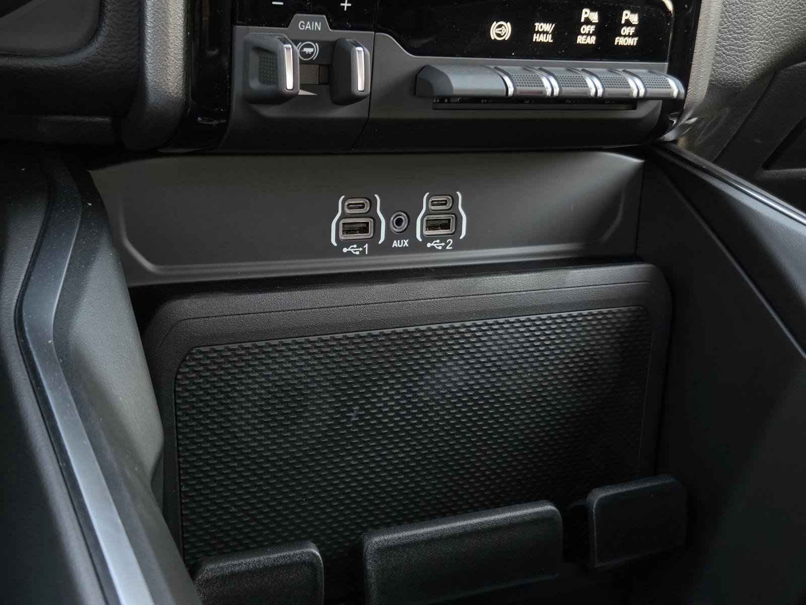 New 2027 RAM 3500 Lone Star AWD/4WD image 18
