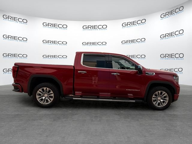 Used 2024 GMC Sierra 1500 Denali w/ Technology Package AWD/4WD image 8