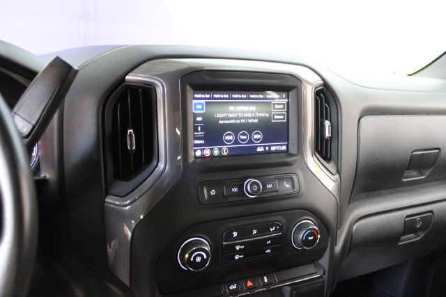 Used 2019 Chevrolet Silverado 1500 Custom w/ Custom Value Package AWD/4WD image 11