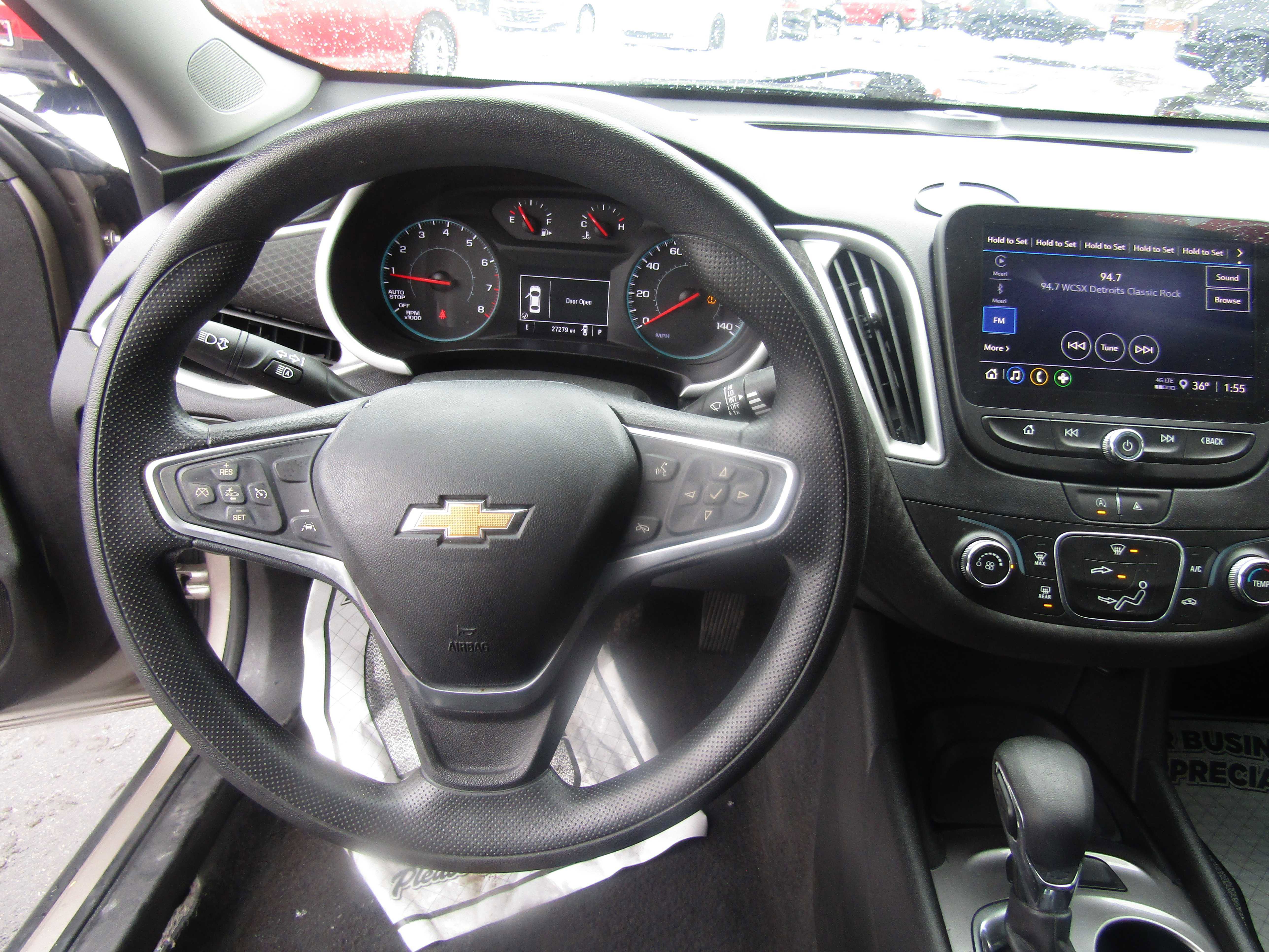 Used 2023 Chevrolet Malibu LS image 19