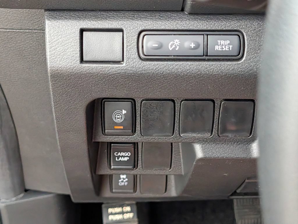 Used 2026 Nissan Frontier SV AWD/4WD image 23