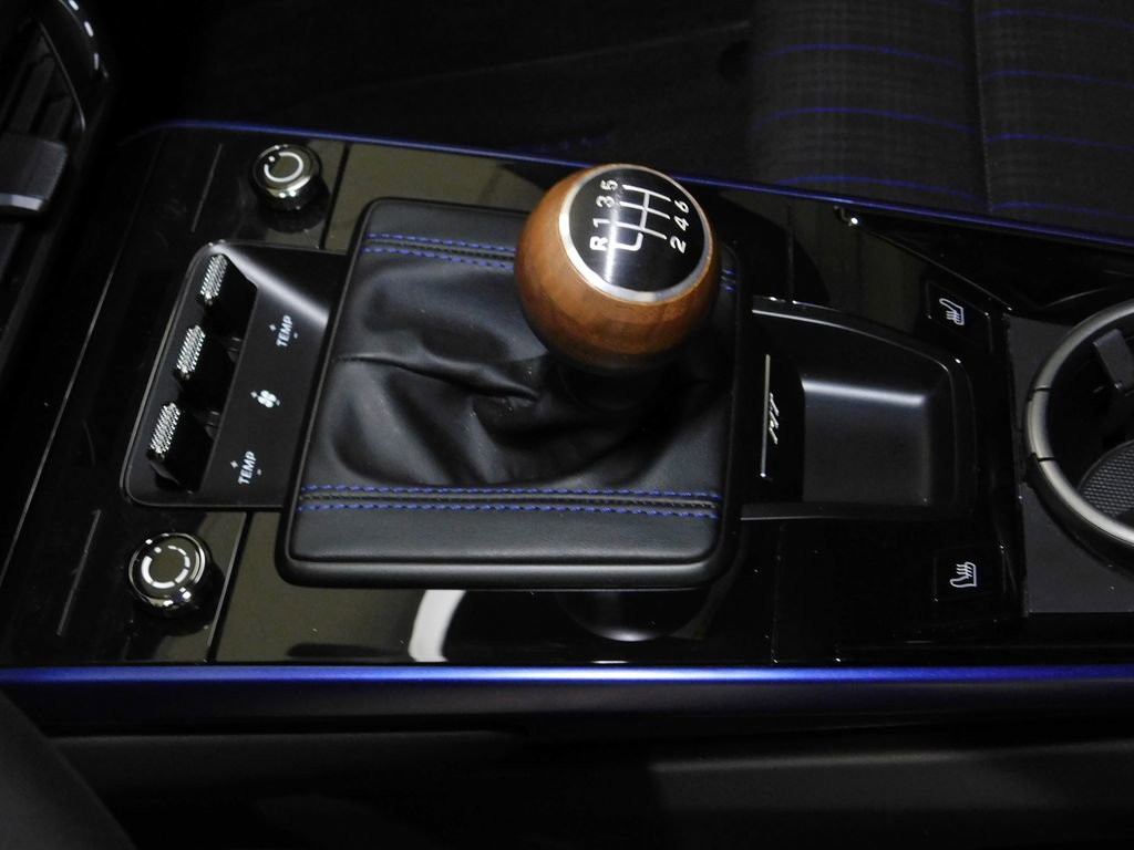 Used 2025 Porsche 911 Carrera T image 44