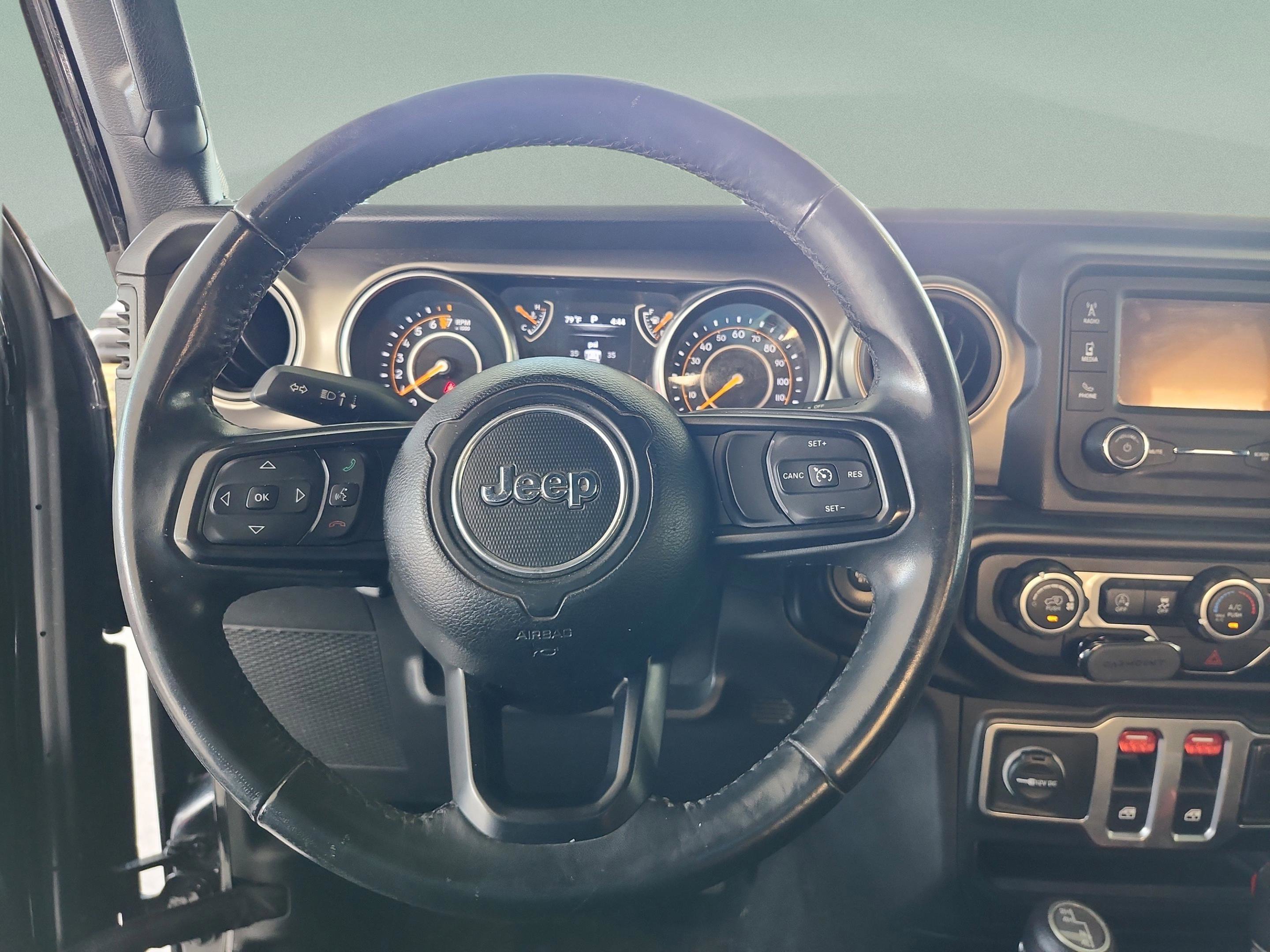 Used 2018 Jeep Wrangler Sport AWD/4WD image 9