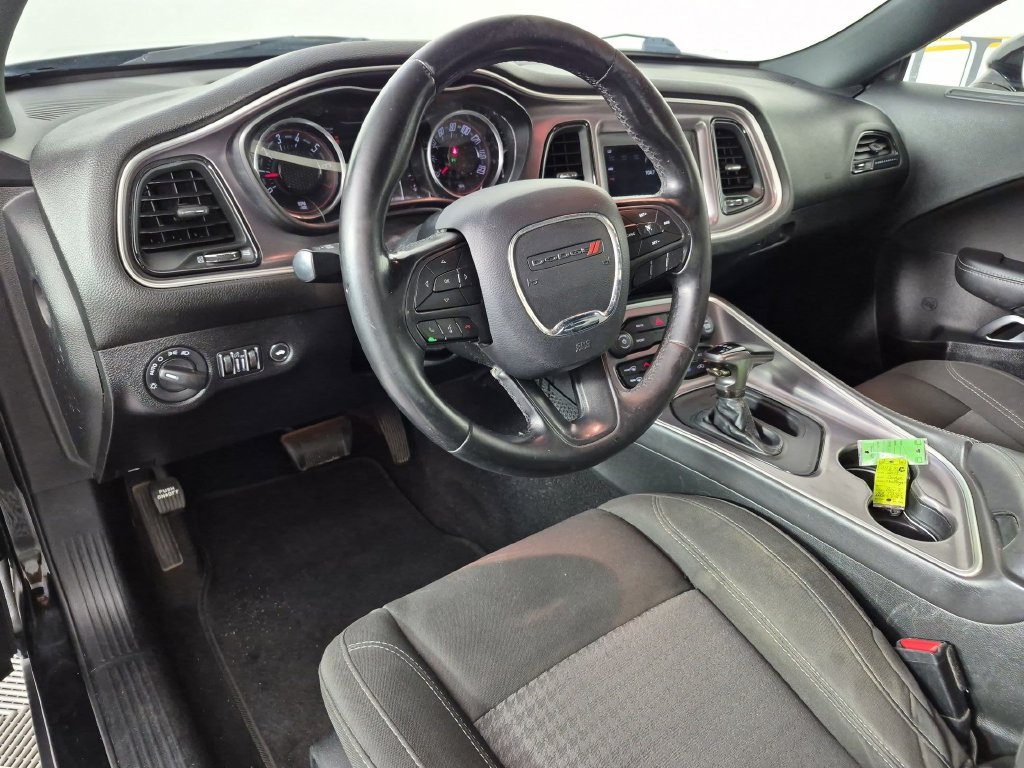 Used 2019 Dodge Challenger SXT RWD image 17