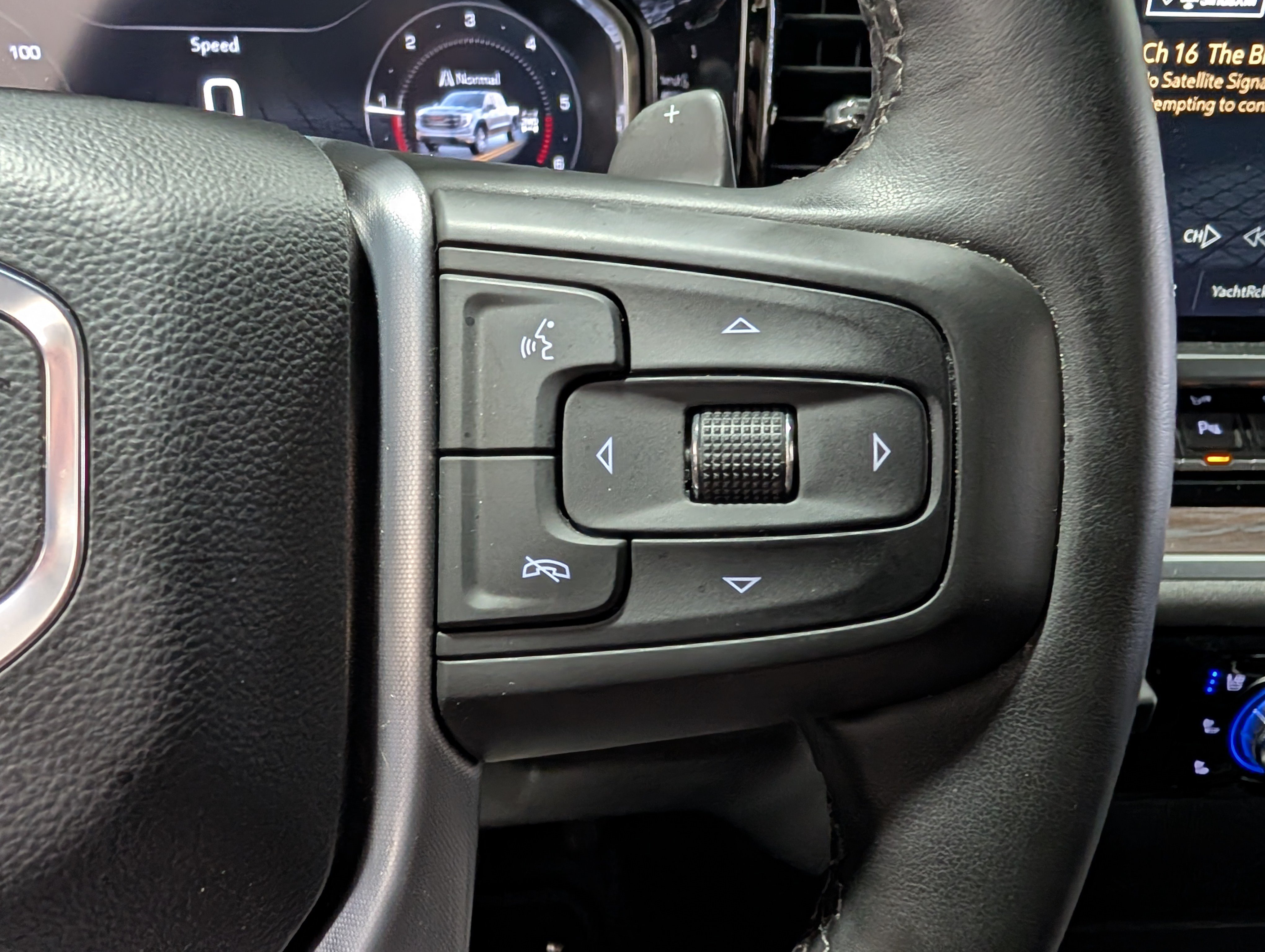 Used 2026 GMC Sierra 1500 SLT w/ SLT Premium Plus Package AWD/4WD image 24