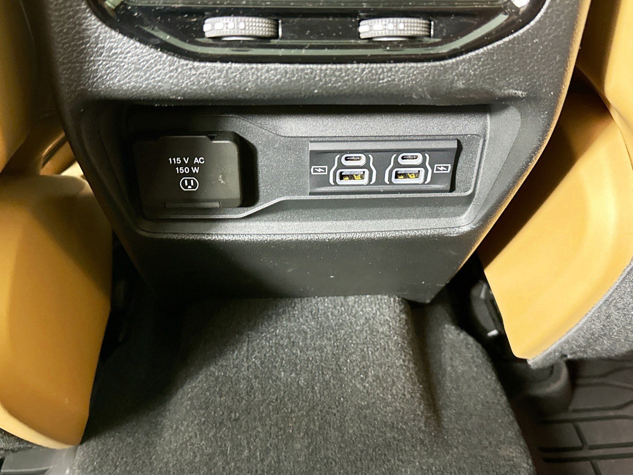 Used 2025 Jeep Grand Cherokee L Summit w/ Obsidian Package AWD/4WD image 34