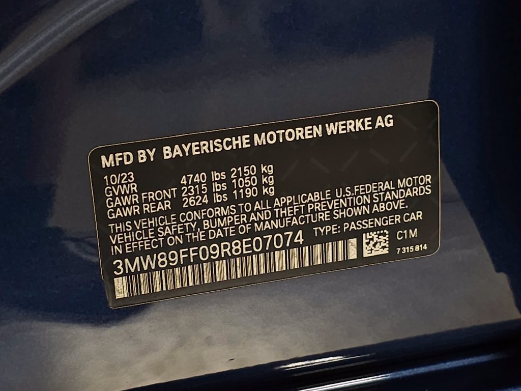 Used 2024 BMW 330i xDrive Sedan w/ Convenience Package AWD/4WD image 32