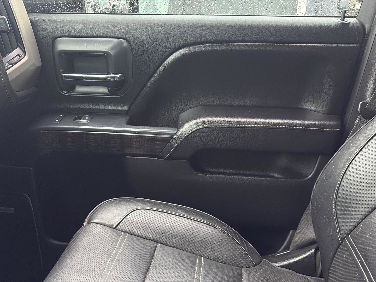 Used 2015 GMC Sierra 3500 Denali w/ Duramax Plus Package image 47