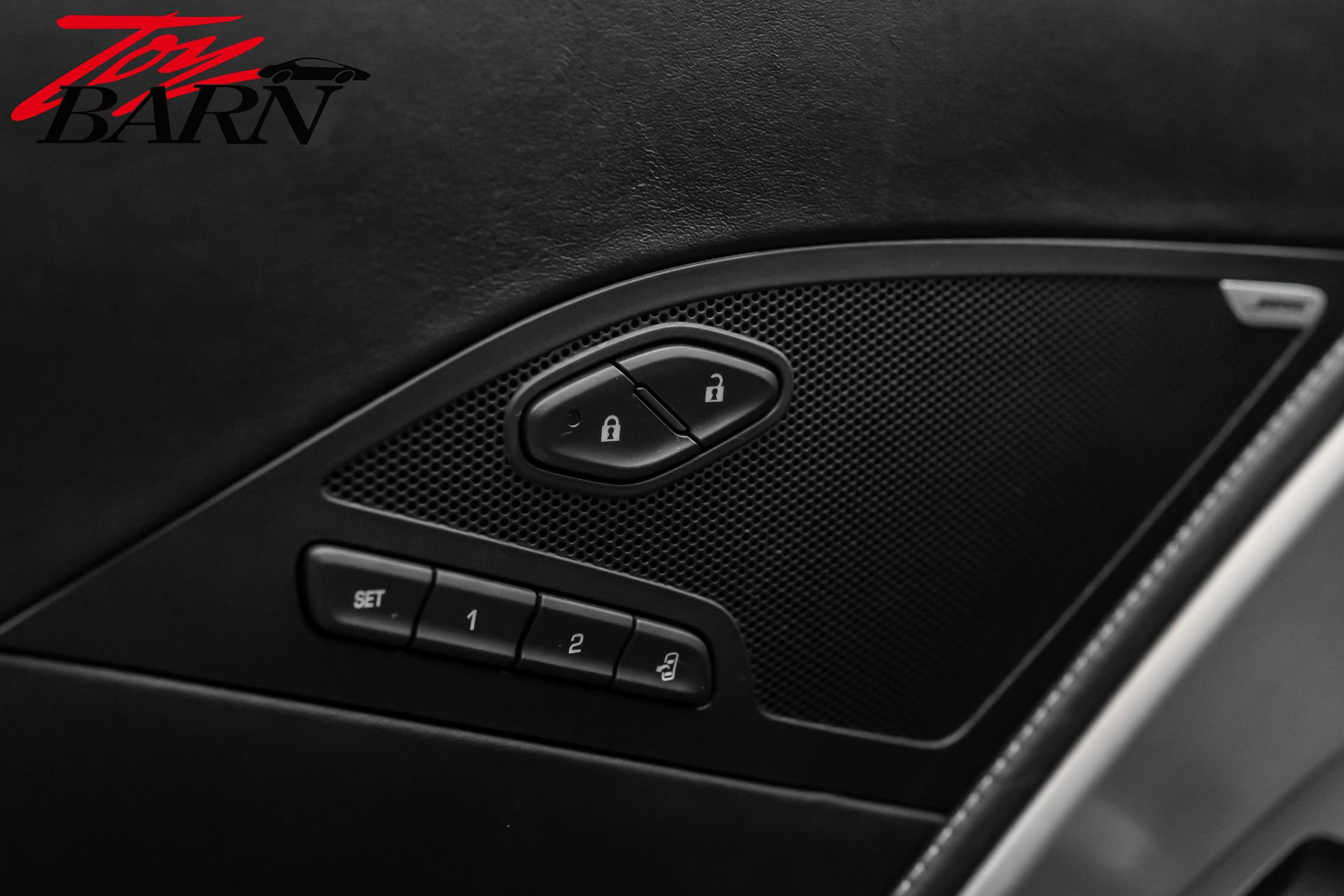 Used 2016 Chevrolet Corvette Z06 w/ 3LZ Preferred Equipment Group image 29