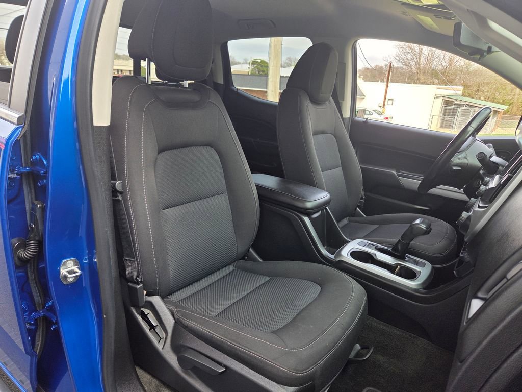 Used 2018 Chevrolet Colorado LT w/ LT Convenience Package image 24