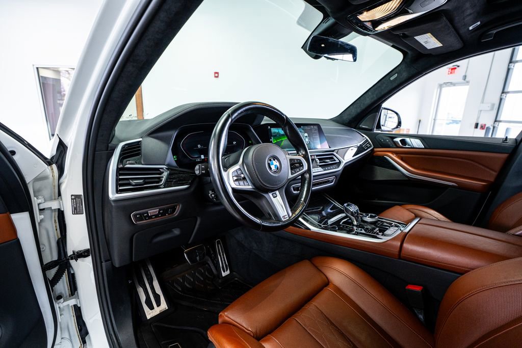 Used 2021 BMW X7 M50i w/ Executive Package AWD/4WD image 35