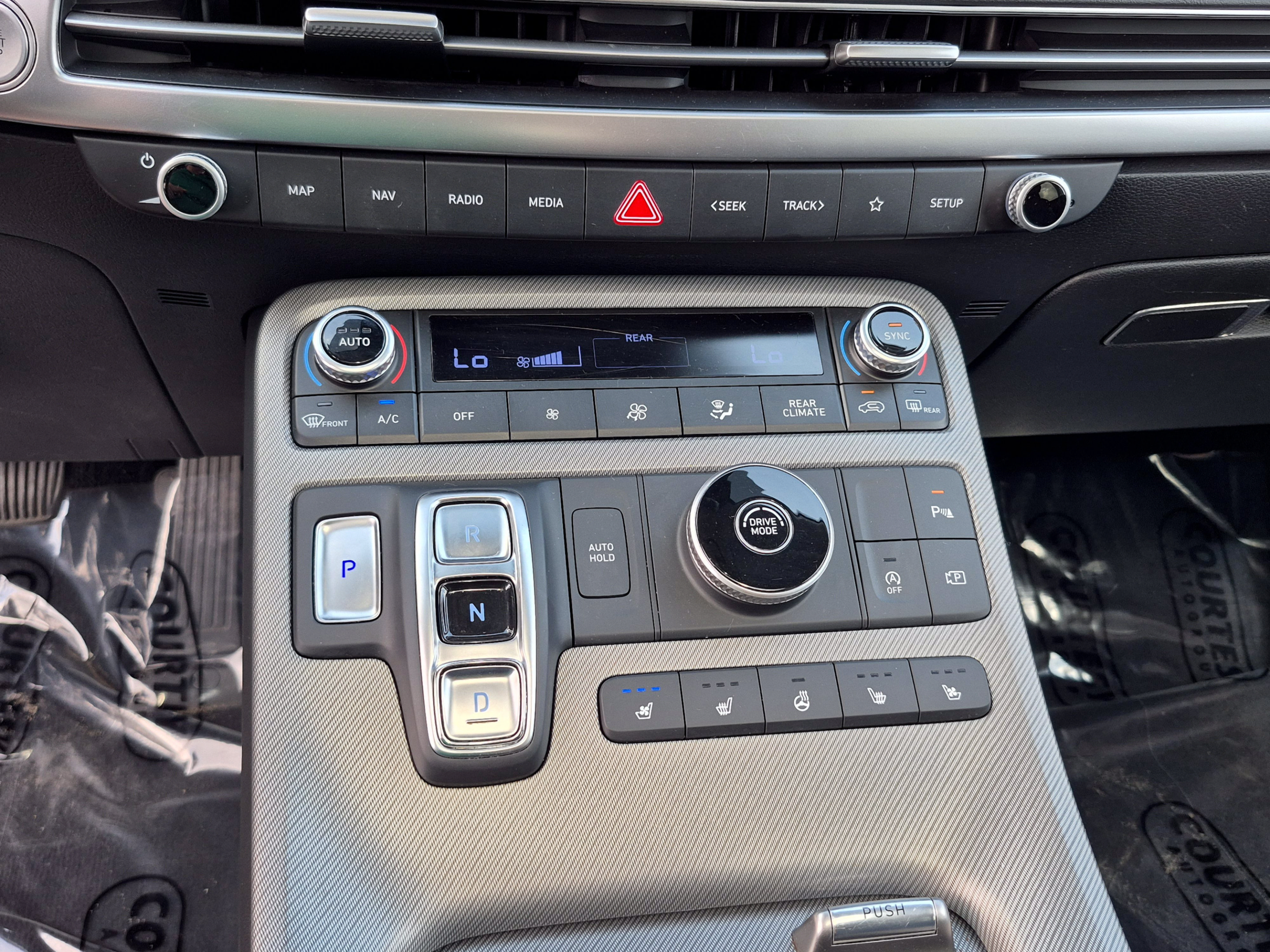 Certified 2024 Hyundai Palisade SEL w/ Premium Package FWD image 27