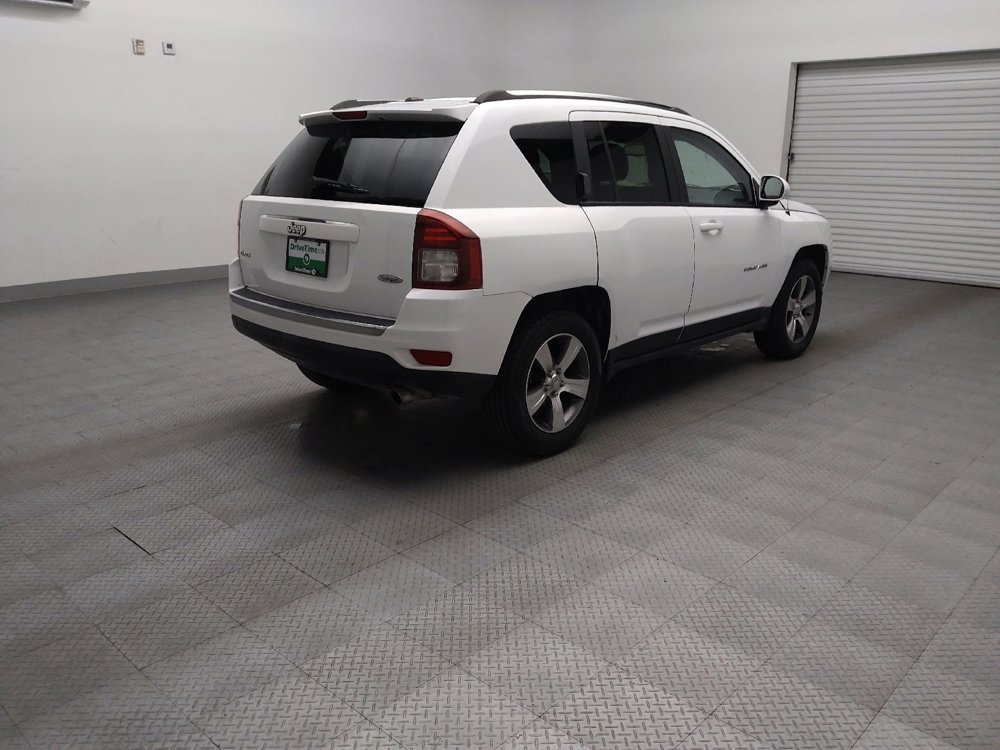 Used 2017 Jeep Compass High Altitude image 10