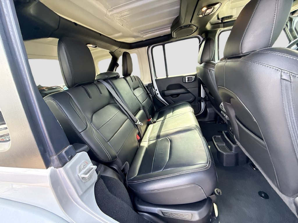 Certified 2023 Jeep Wrangler Unlimited Sahara AWD/4WD image 31