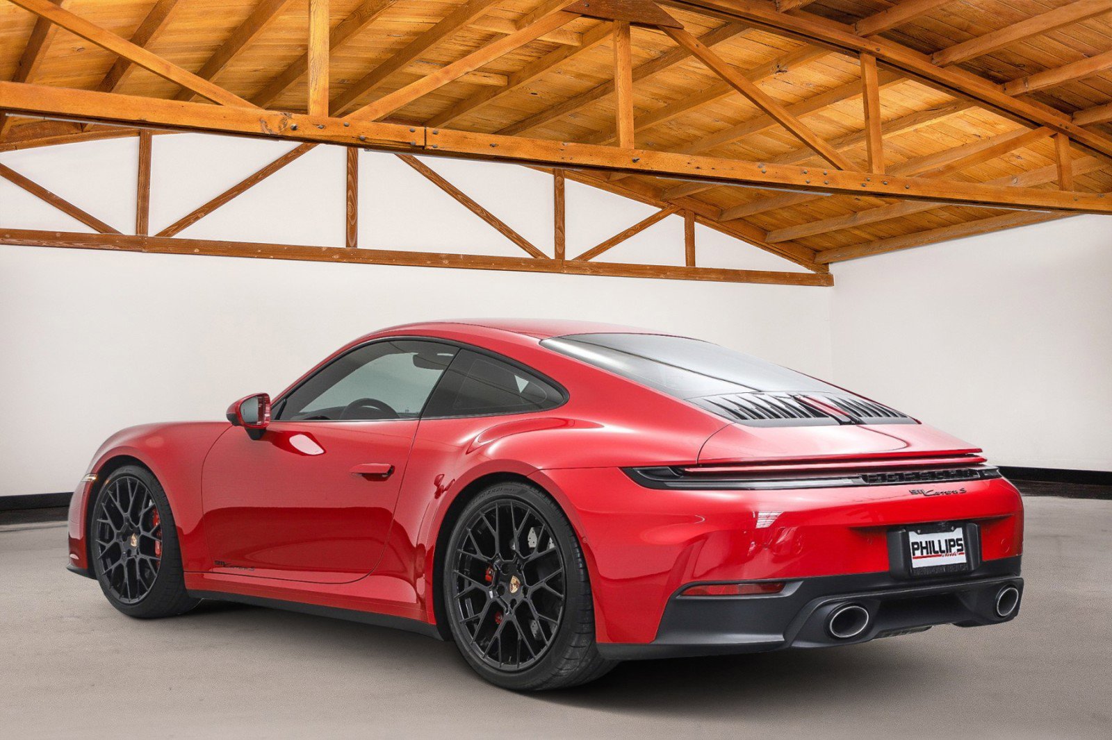 Used 2025 Porsche 911 Carrera S RWD image 3
