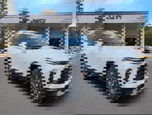 Used 2023 Chevrolet Blazer LT w/ Sound & Technology Package image 8