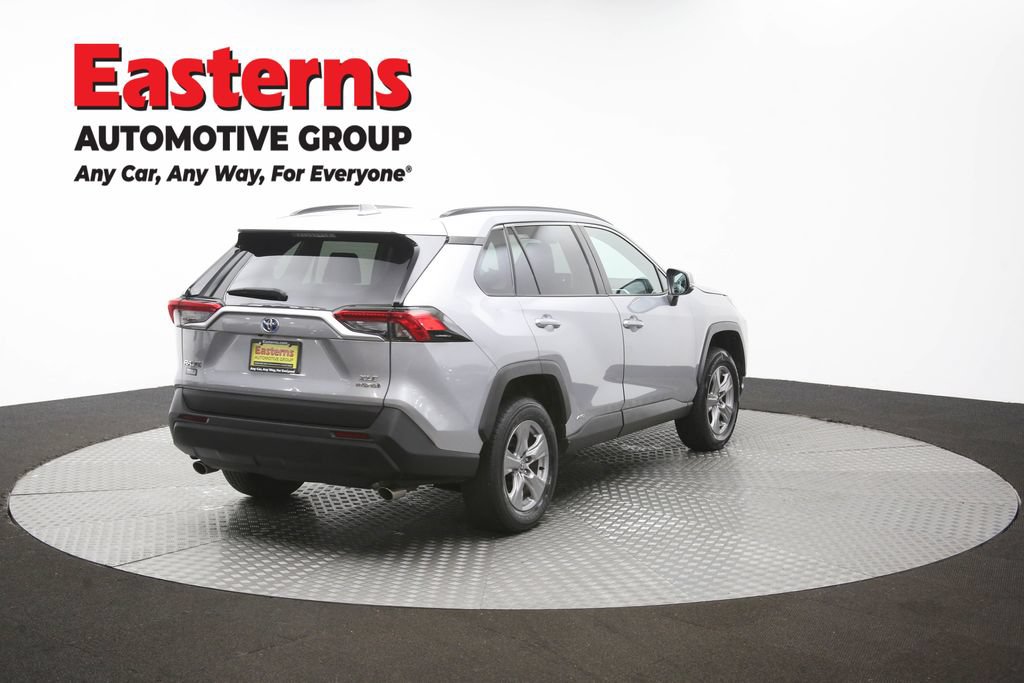 Used 2024 Toyota RAV4 XLE AWD/4WD image 38
