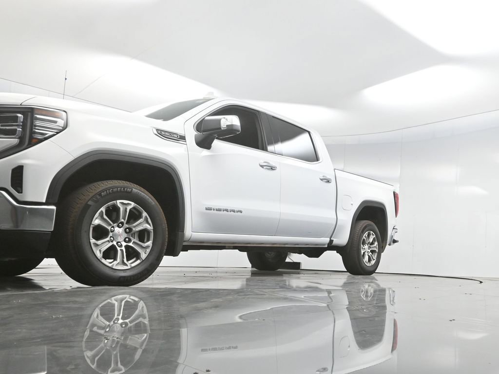 Used 2024 GMC Sierra 1500 SLT image 42