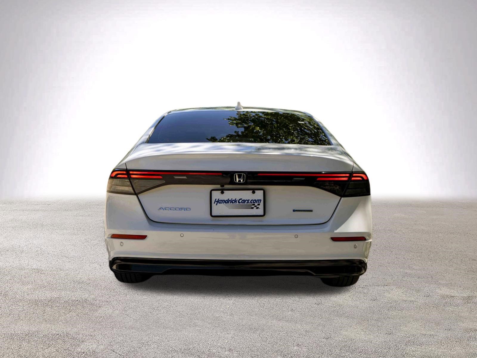 Used 2025 Honda Accord EX-L image 8