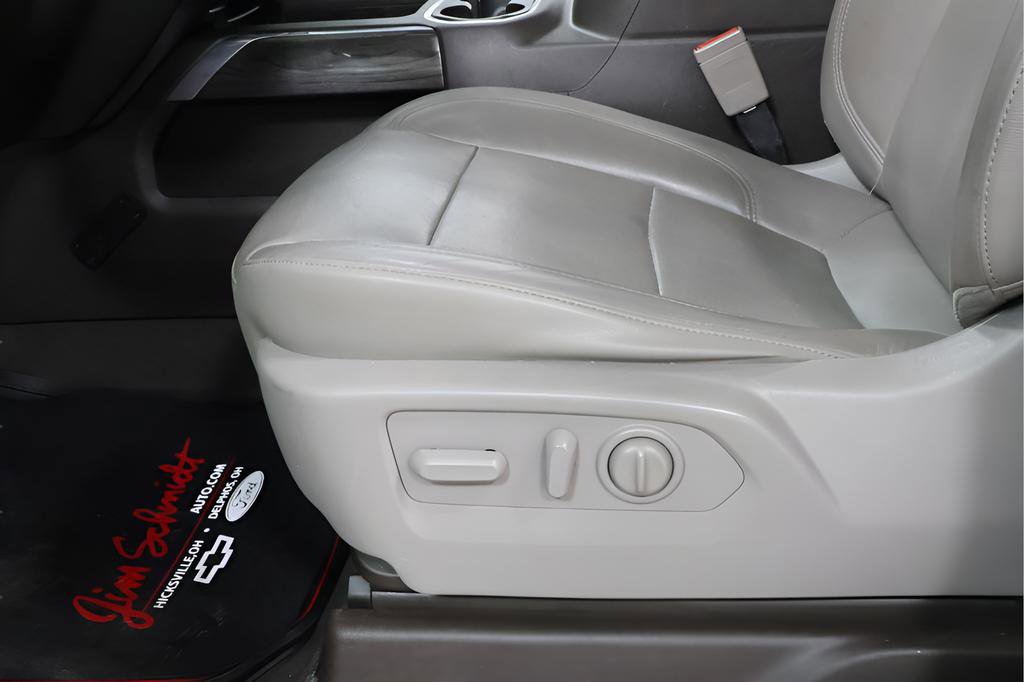 Used 2019 Chevrolet Silverado 1500 LTZ w/ LTZ Convenience Package image 21