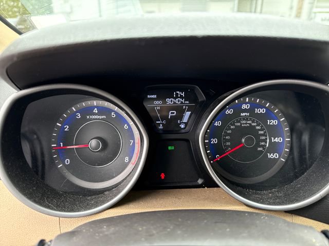 Used 2013 Hyundai Elantra GLS w/ Preferred Pkg image 19