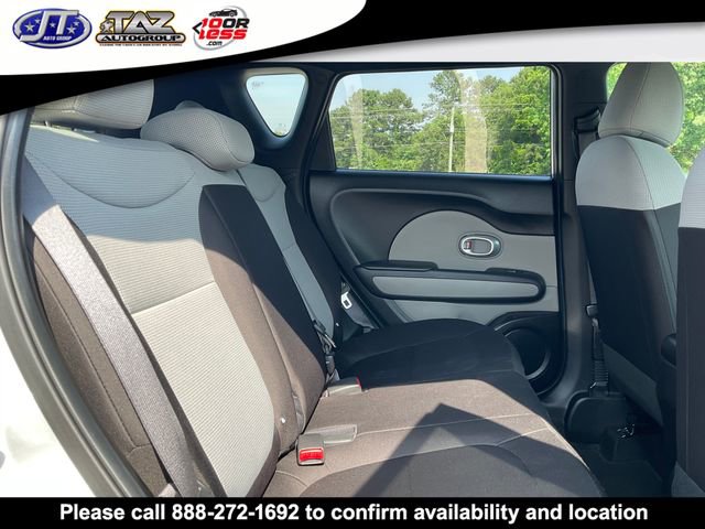 Used 2018 Kia Soul Base image 12