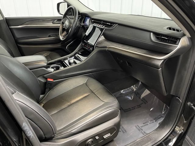 Used 2021 Jeep Grand Cherokee L Limited AWD/4WD image 20
