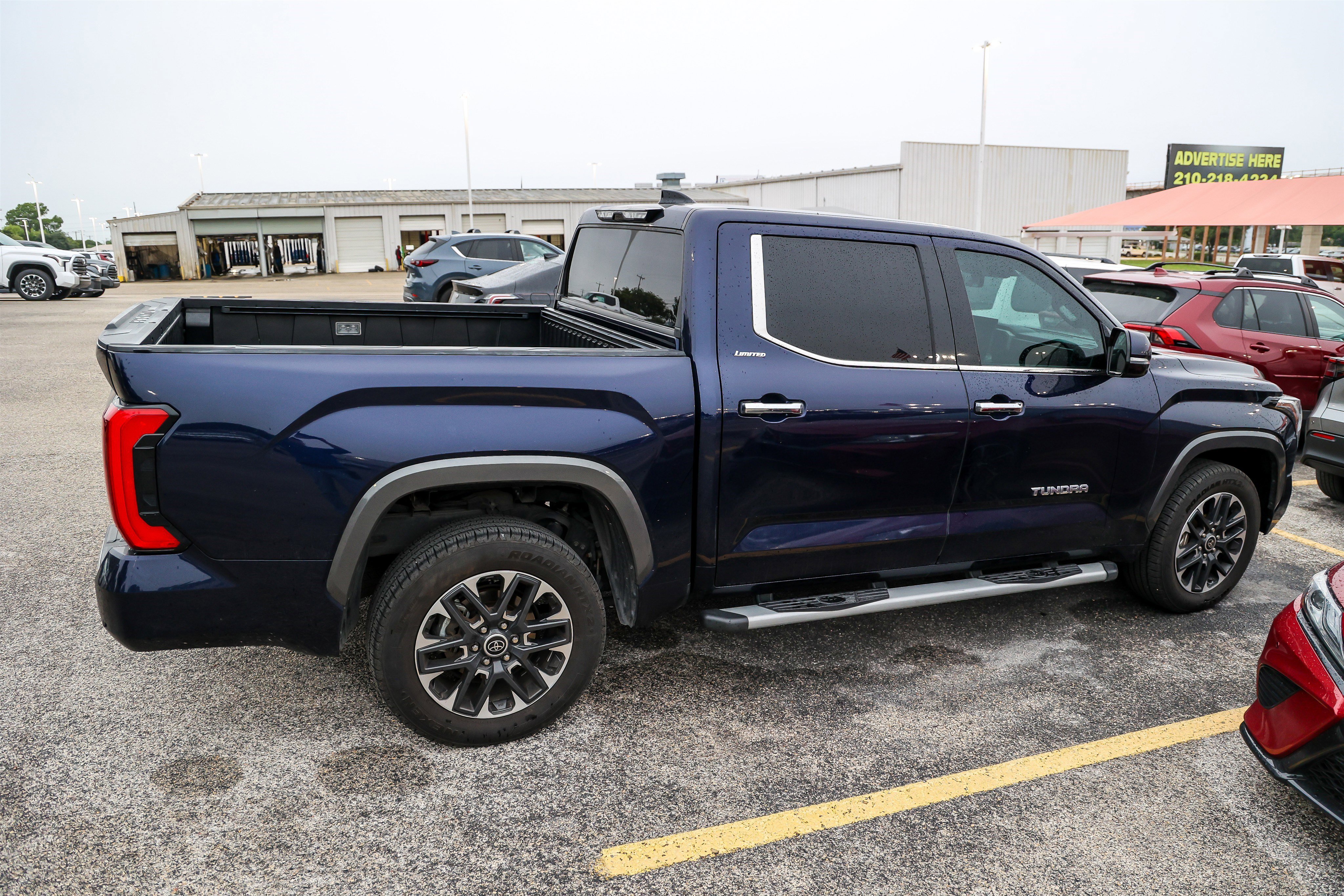 Used 2022 Toyota Tundra Limited w/ Power Package RWD image 6