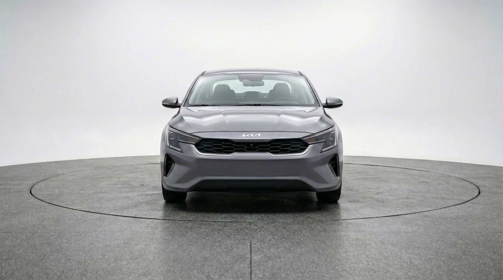 Used 2025 Kia K4 LXS image 2